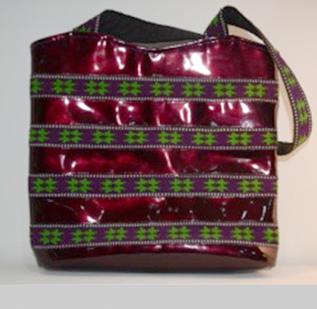 LEATHER BAG WITH KILIM STRIP